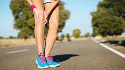 女性膝關節(jié)更容易壞！需及時補充氨糖軟骨素！